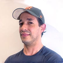 Retrato de Diogo Luiz, personal trainer que atua na cidade de São Paulo